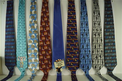 9Monty Python Tie 1